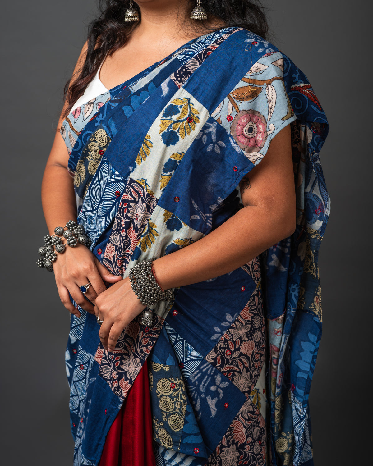 Mekhela Style Two-Piece Saree 02