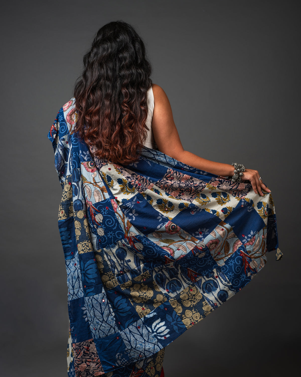 Mekhela Style Two-Piece Saree 02