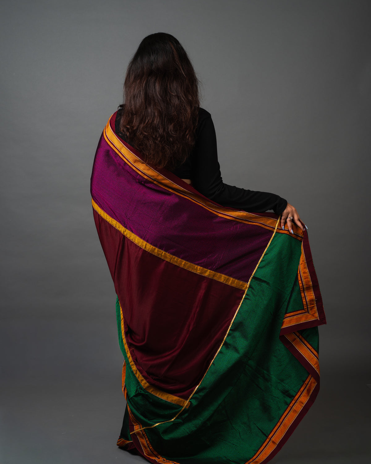 Khun Saree 03